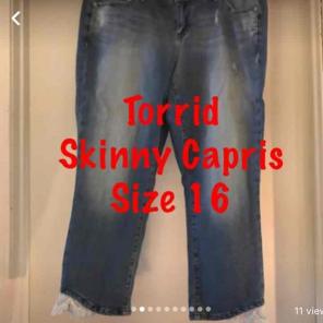 Torrid skinny capris
