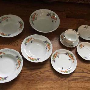 Vintage Royal Kent Collection China