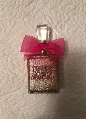 NEW Viva La Juicy Rose($104value)