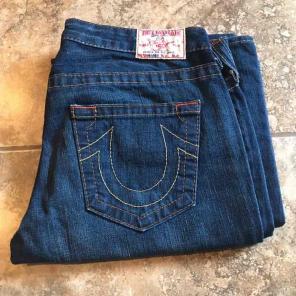 31 True Religion Bobby Low Rise Boot Cut