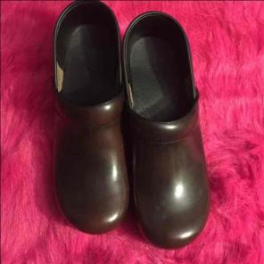 Dansko mens clogs
