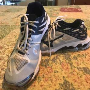 Women's Mizuno Volleyball Shoes