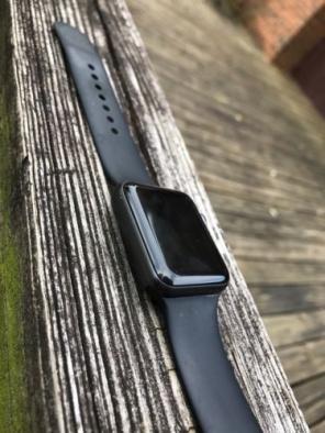 Series 2 Apple Watch, 42mm