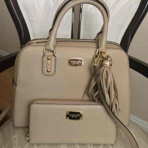 MICHAEL KORS SANDRINE SATCHEL AND WALLET