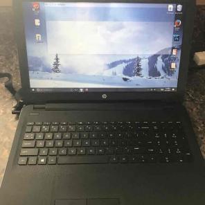 HP Laptop- Radeon R5 Graphics Card