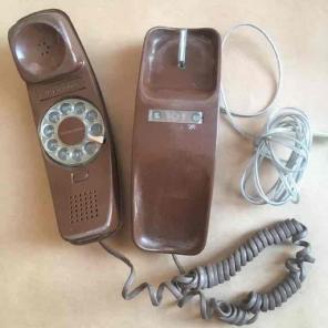 1970's vintage working western wallphone