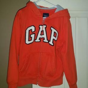 Gap zip hoodie size small 6-7 Free Ship