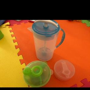 Formula Mixed And Two Dispensors