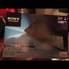 Sony Blu Ray DVD player