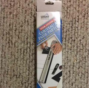 Part of Logan Mat cutter set
