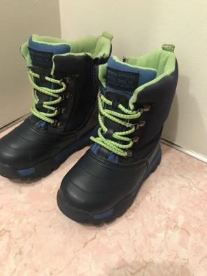 Snow Boots
