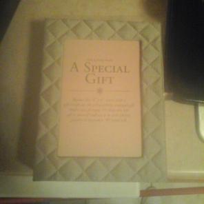 Bath and body work special gift box