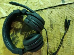 Gaming headset