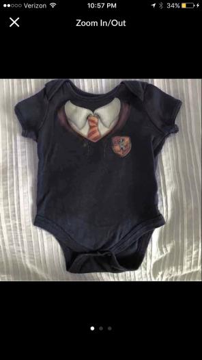 HARRY POTTER⭐GRYFFINDOR ONESIE 6-12 MNTS