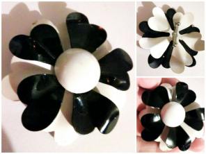 Vintage enamel flower brooch
