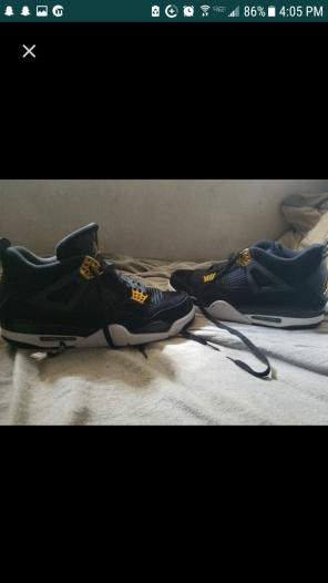 Jordan 4's