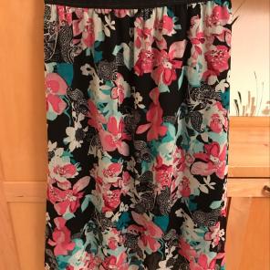LuLaRoe XS NWT Floral Lola Skirt