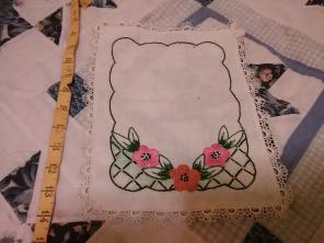 Beautiful vintage dresser scarf