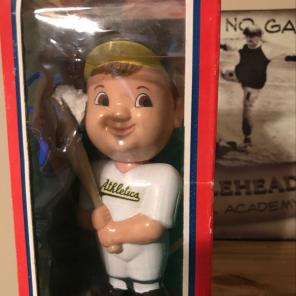 Bobble Head