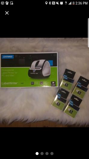 DYMO label writer 450 w/4 address labels