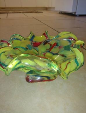 Vintage bowel.. ships free!!