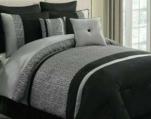 KING-SIZE 8 PIECE COMFORTER SET