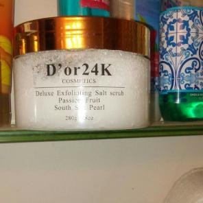 D'OR 24 K DELUXE EXFOLIATING SALT SCRUB