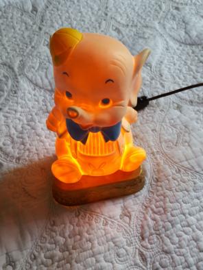 Vintage Mobley Elephant Light