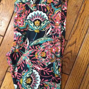 LulaRoe OS tropical flower floral black