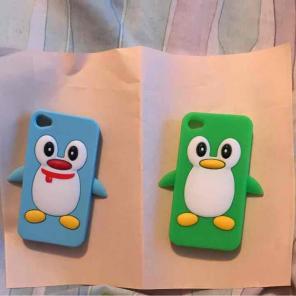 2 penguin iPhone 4 cases (blue & green)