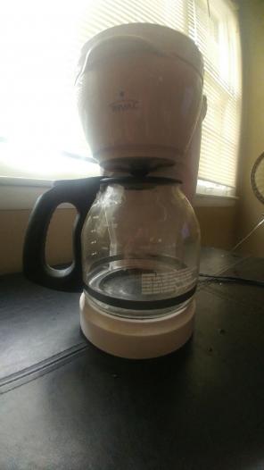 Mr. Coffee 12 oz coffee pot and maker