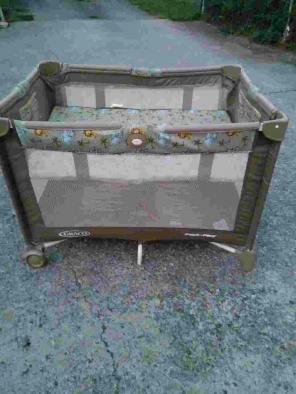 Pack and play crib for kids easy pack