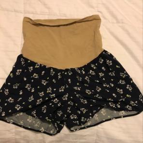 Floral Maternity Shorts