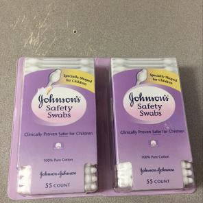 Johnson's Safety Swabs