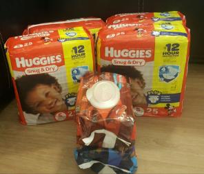 Huggies diapers and wipes bundle size 5
