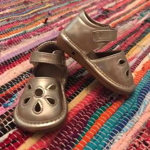Petal girl shoes