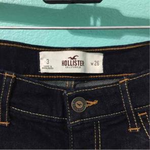 Hollister Dark Wash Shorts Size 3