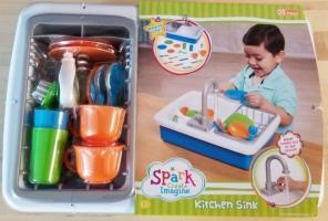SPARK kitchen Sink Toy