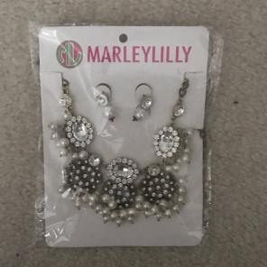 MarleyLilly Necklace And Earring Pair
