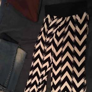 Wide leg pants