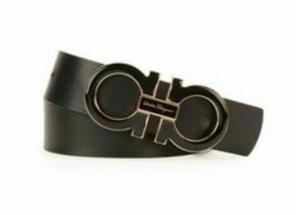 Black farrogamo belt
