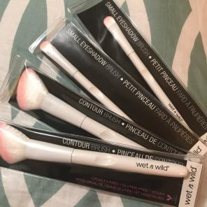 WET N WILD Brushes!!