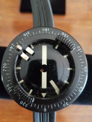VINTAGE SCUBA DIVER Dive Wrist Gauge