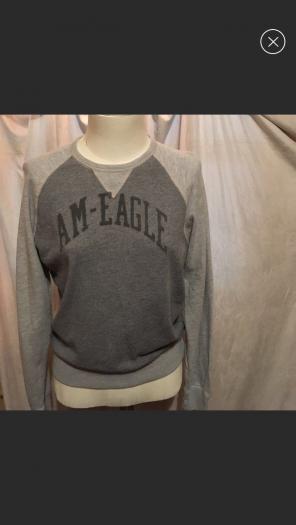 American Eagle Pullover