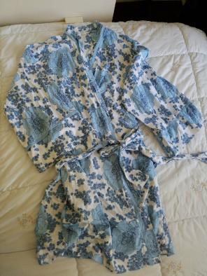 Olian robe in M
