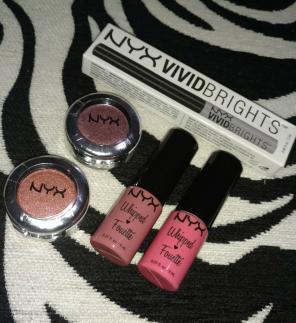 NYX Makeup Lot Eyeshadow Liner Lipstick