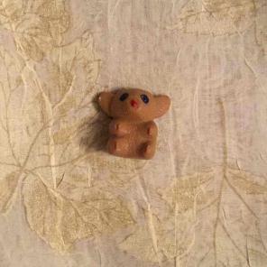 Mini plastic Wombat