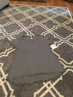 LuLaRoe CLASSIC T