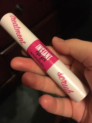 Hard Candy Lip Scrub+elf Highlighter