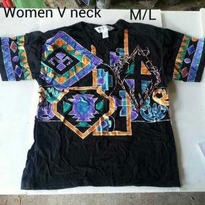 FREE SHIP M/L Nice Decorated Vneck Shirt